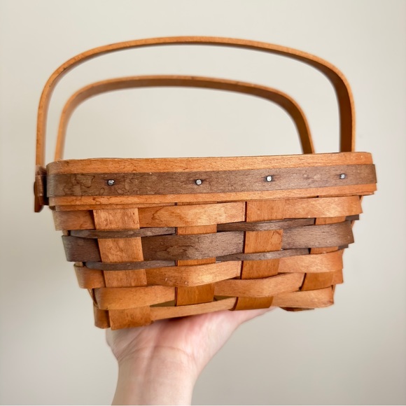 Vintage Longaberger basket 1993 - Picture 2 of 9
